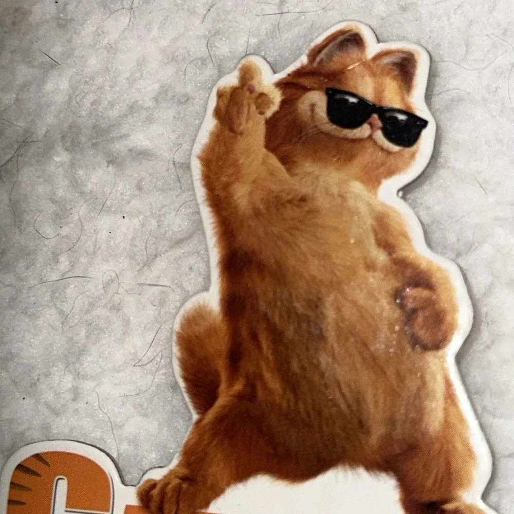 Garfield The Movie 2004‎ Vintage Promotional Pin In Theaters June 11 Collectible
